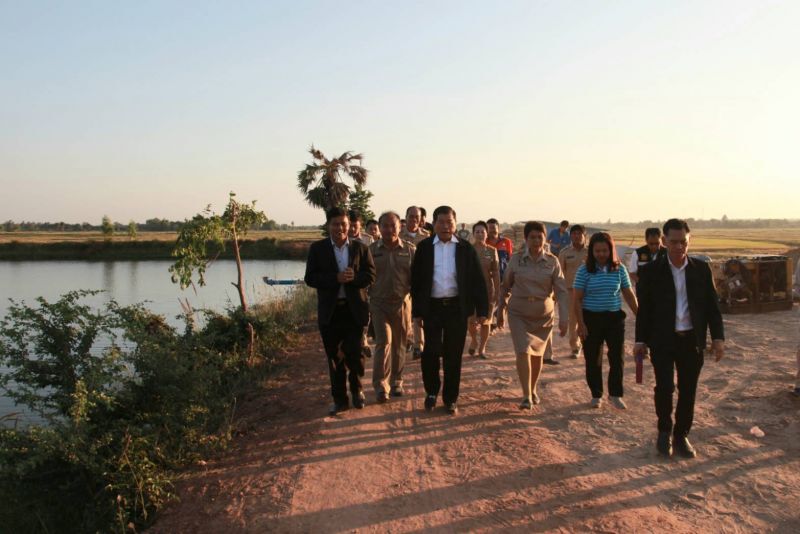 นิพนธ์ ลุยแก้ภัยแล้งโคราช ย้ำประกันรายได้เกษตรกร