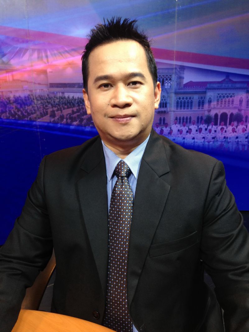 พท.ขึ้นบัญชี 3 กลุ่ม ซักฟอกรมต.