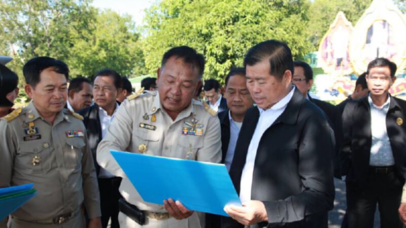 มท.2 มั่นใจ"แล้งนี้เมืองสุรินทร์ ไม่ขาดน้ำ" มท.2 มั่นใจ"แล้งนี้เมืองสุรินทร์ ไม่ขาดน้ำ"