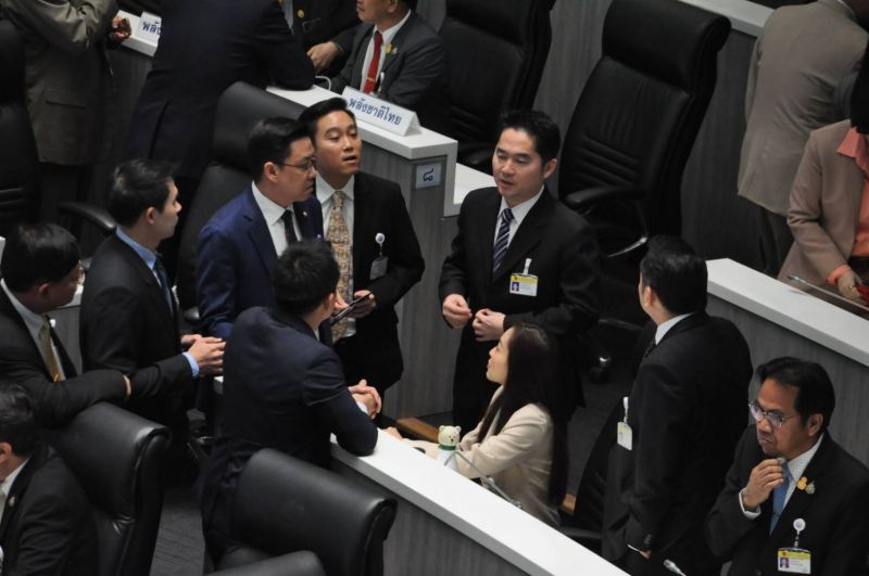 เปิดชื่อ 14 ส.ส.รัฐบาลโดดประชุม ทำสภาล่มซ้ำ