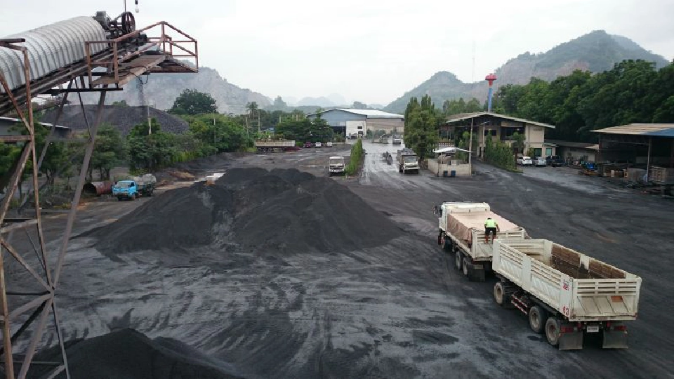 สินแร่และวัสดุก่อสร้างทางออกของรัฐบาลก่อนวิกฤติ