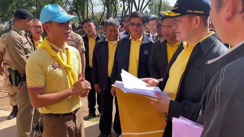 ‘ธรรมนัส’ มอบที่ดินทำกินผู้ยากไร้