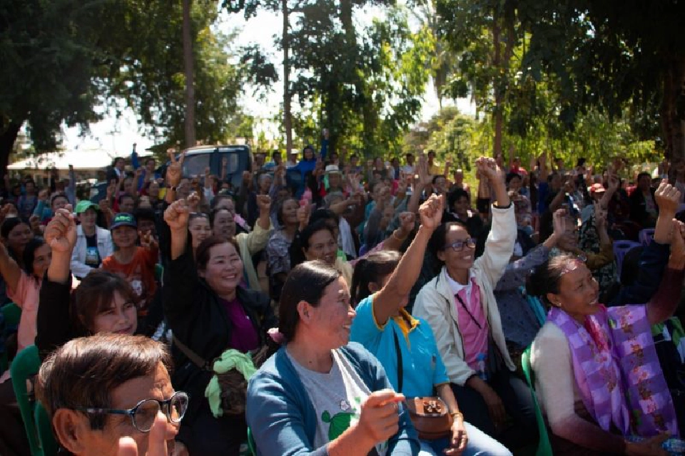 “ธรรมนัส-มาดามเดียร์”นำทัพลุยขอนแก่นช่วยผู้สมัครหาเสียง 
