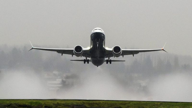 โบอิ้งระงับการผลิต 737 MAX  2 ใน 3 ขยาดไม่กล้าขึ้นเครื่อง