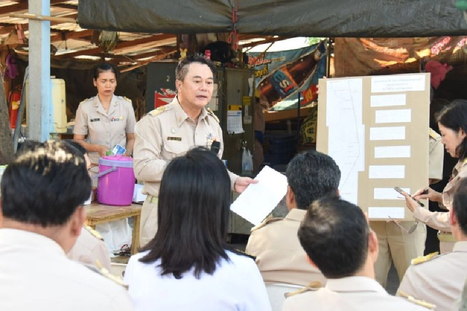 ก.อุตฯวัดคุณภาพน้ำคลองเปรมฯก่อนติดตั้งเครื่องกรอง