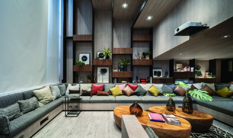 ‘เดอะ เบส เพชรเกษม’   