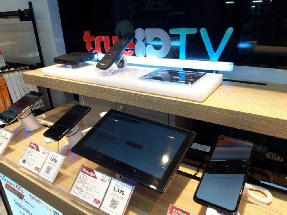 รู้ยัง 7-Eleven ก็ขายมือถือ