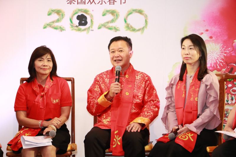 ตรุษจีนสะพัด2.1 หมื่นล. เยาวราชแจกเหรียญ“เจ้าคุณธงชัย”