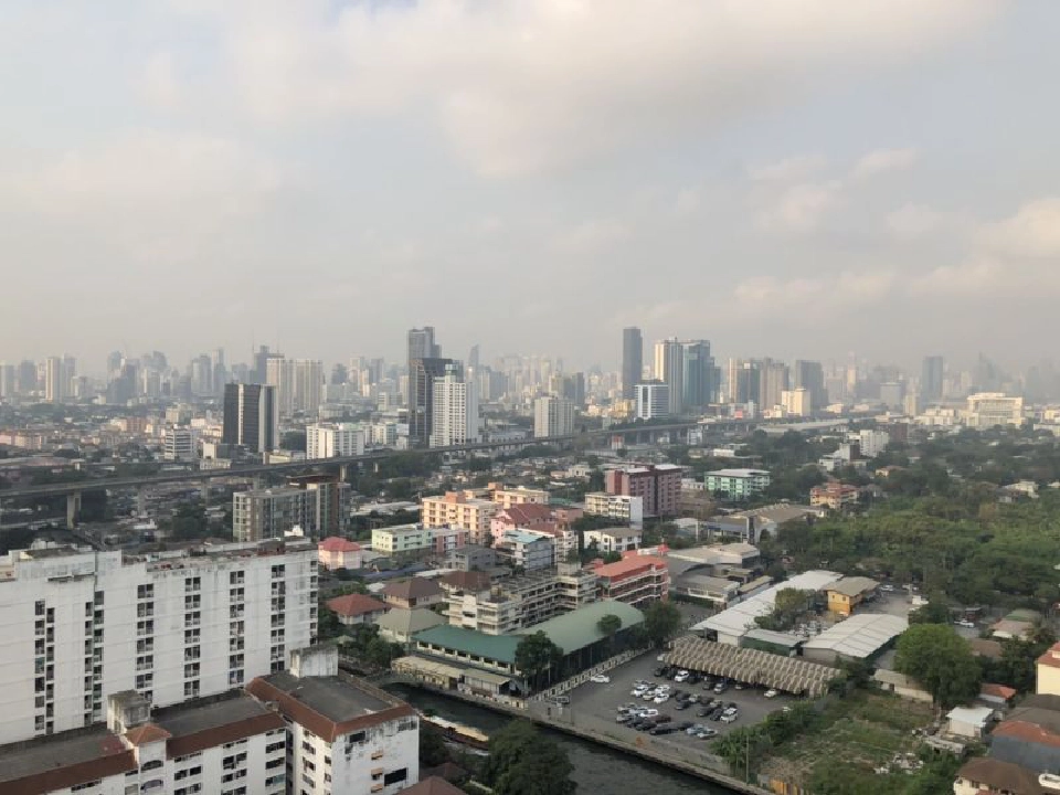 เช็คคุณภาพอากาศเช้านี้ “6 เขตกทม.-นนทบุรี” รับศึกหนักฝุ่นพิษ