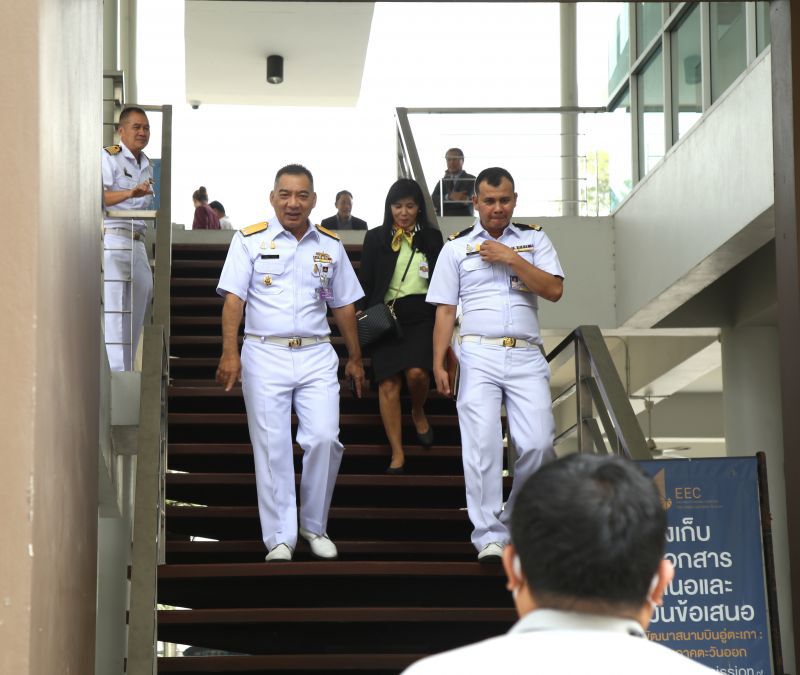 ภาพชุดบรรยากาศยื่นซองประมูลเอกชนร่วมลงทุนโครงการพัฒนาสนามบินอู่ตะเภาและเมืองการบินภาคตะวันออก 