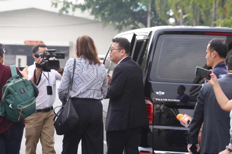 ภาพชุดบรรยากาศยื่นซองประมูลเอกชนร่วมลงทุนโครงการพัฒนาสนามบินอู่ตะเภาและเมืองการบินภาคตะวันออก 