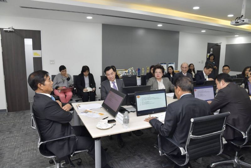   “ถาวร”หนุนไทยสมายล์ ผนึกบินไทยเสริมแกร่งธุรกิจ