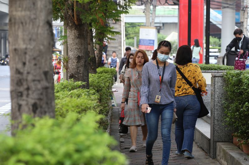 ภาพชุด"ชีวิตเปื้อนฝุ่น"คนเมืองกรุง 