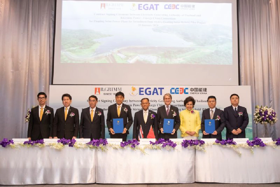 กฟผ. คิกออฟโครงการโซลาร์ลอยน้ำแบบไฮบริดใหญ่ที่สุดในโลก