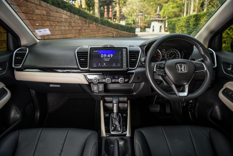 Honda City ซูเปอร์อีโคคาร์...แรงไม่เห็นฝุ่น