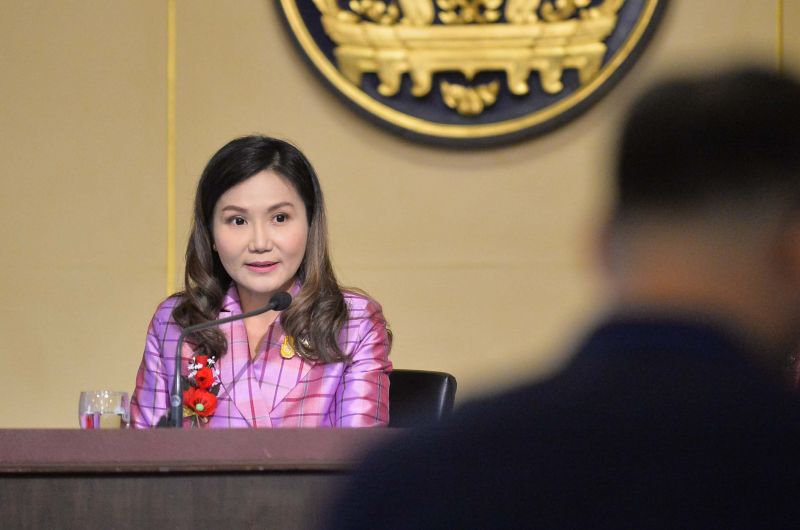 รอแค่จีนอนุญาต รัฐบาลสั่งเครื่องบินพร้อมช่วยคนไทยที่อู่ฮั่น 