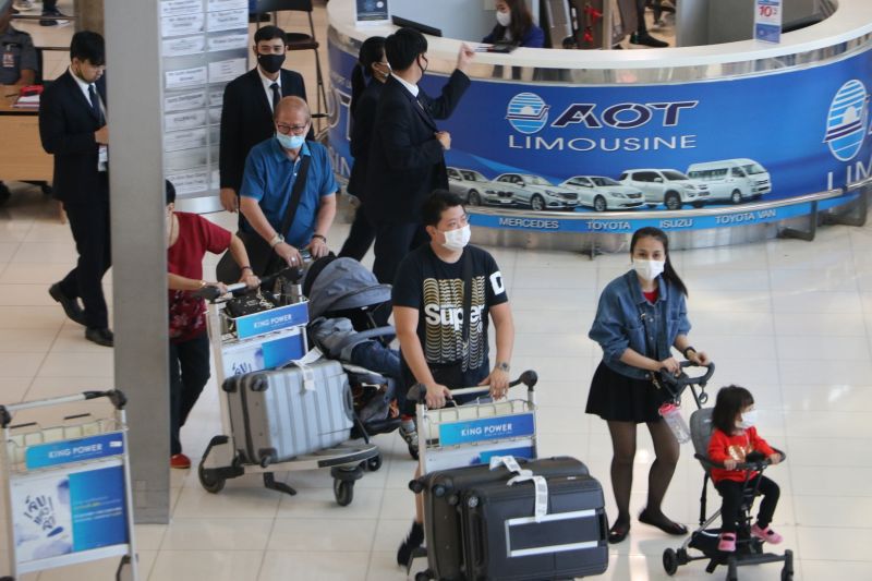 (ภาพชุด)ถึงเวลาสวม"หน้ากาก"เข้าหากัน ป้องกันไวรัสโคโรนาสายพันธ์ุใหม่