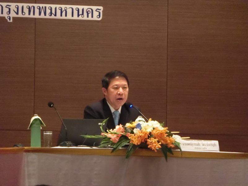 นายแพทย์สุวรรณชัย วัฒนายิ่งเจริญชัย