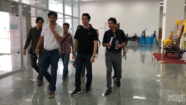 ทีมงานและนักแสดงละครเรื่อง “เลือดสุพรรณ”