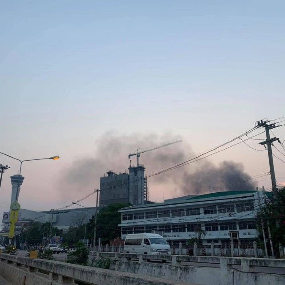 เจ้าหน้าที่วิสามัญสิบโทคลั่งกราดยิงที่โคราชแล้ว