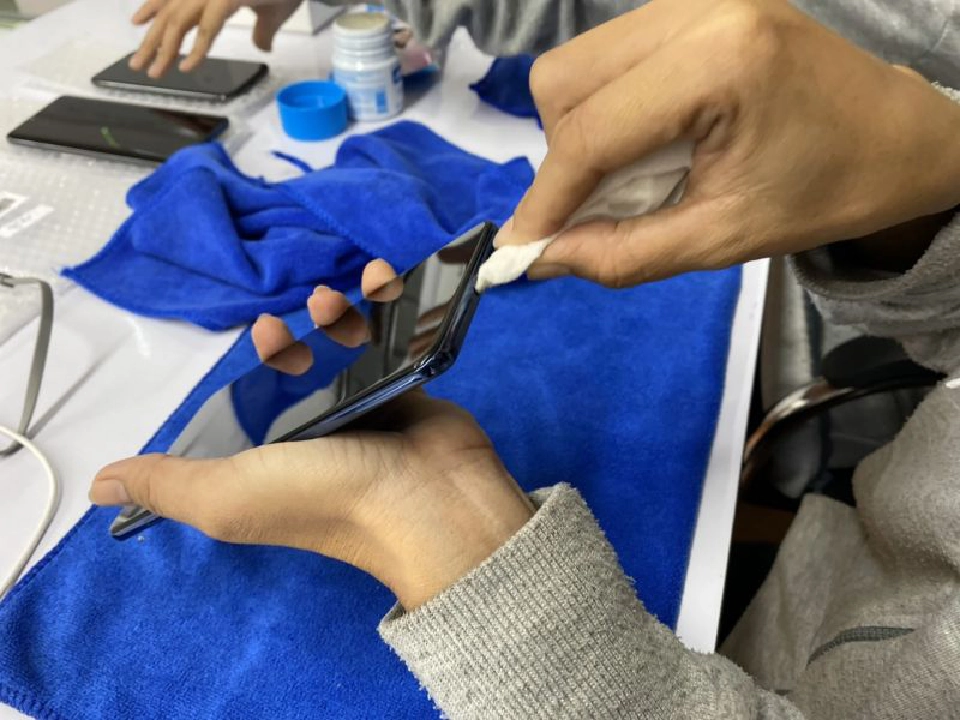 แนะวิธีทำความสะอาดมือถือลดเชื้อโรค รับมือโคโรนา