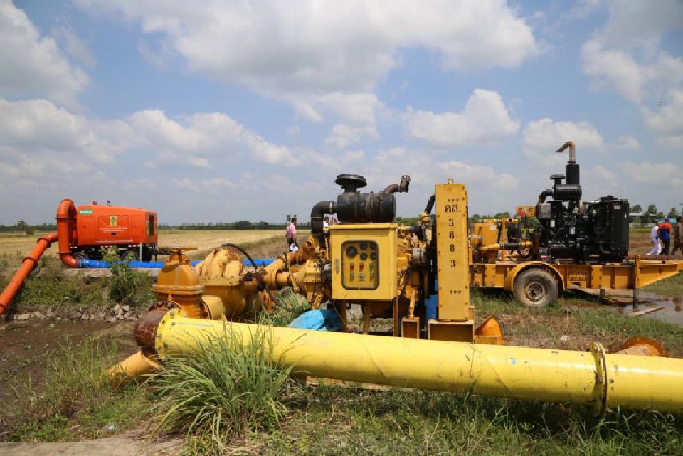 นิพนธ์ลงพื้นที่ติดตามภัยแล้ง