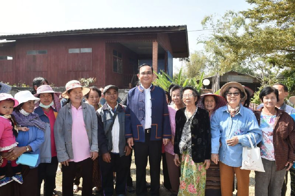 “บิ๊กตู่” ปลุกคน “น่าน-พะเยา” รักษ์น้ำ-ป่า ร่วมแก้ปัญหาป่าต้นน้ำ