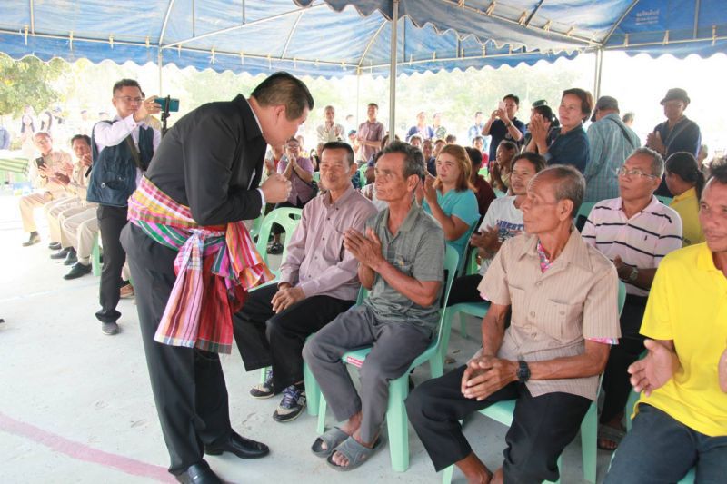 นิพนธ์ กำชับผู้ว่าฯสุรินทร์ เร่งแก้ไขปัญหาที่ดิน"โคกหนองเหล็ก"