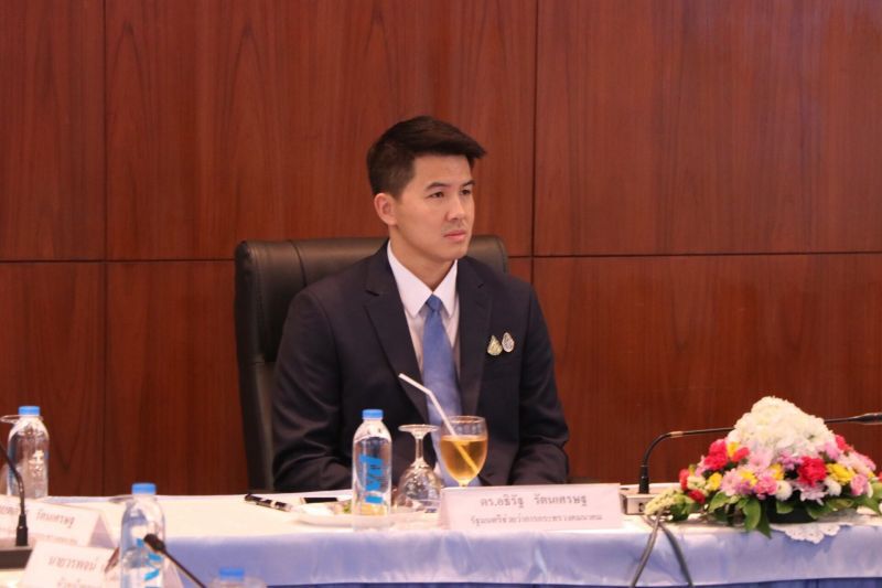 ไขปม “การต้อนรับ” ที่ต่างกัน กับเรือสำราญ 2 ลำ