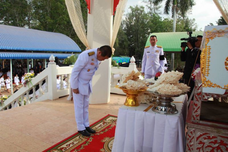 “นิพนธ์” ร่วมงานพระราชทานเพลิงศพ “เอกกวิน”เหยื่อเหตุการณ์กราดยิงห้างเทอร์มินัล 21