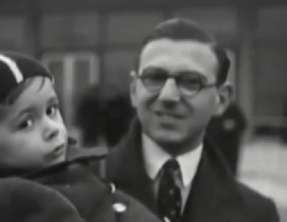 งานปิดทองหลังพระ ในเช็กโกสโลวักเกีย