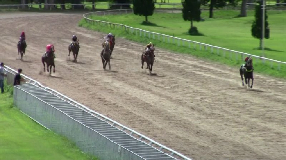 สะพัด จ่อปิด “สนามม้า มทบ.33 เชียงใหม่” 