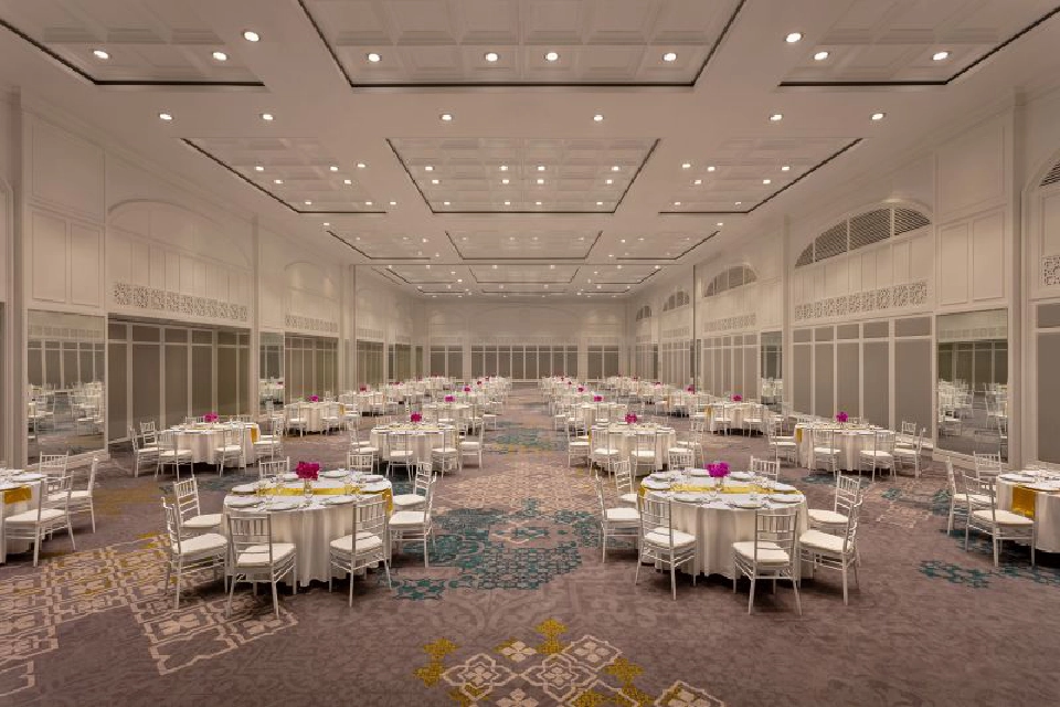 ไวรัสบุ๊กกิ้งหด40%  ดุสิตหัวหิน ทุ่ม400ล้านปรับโฉม 