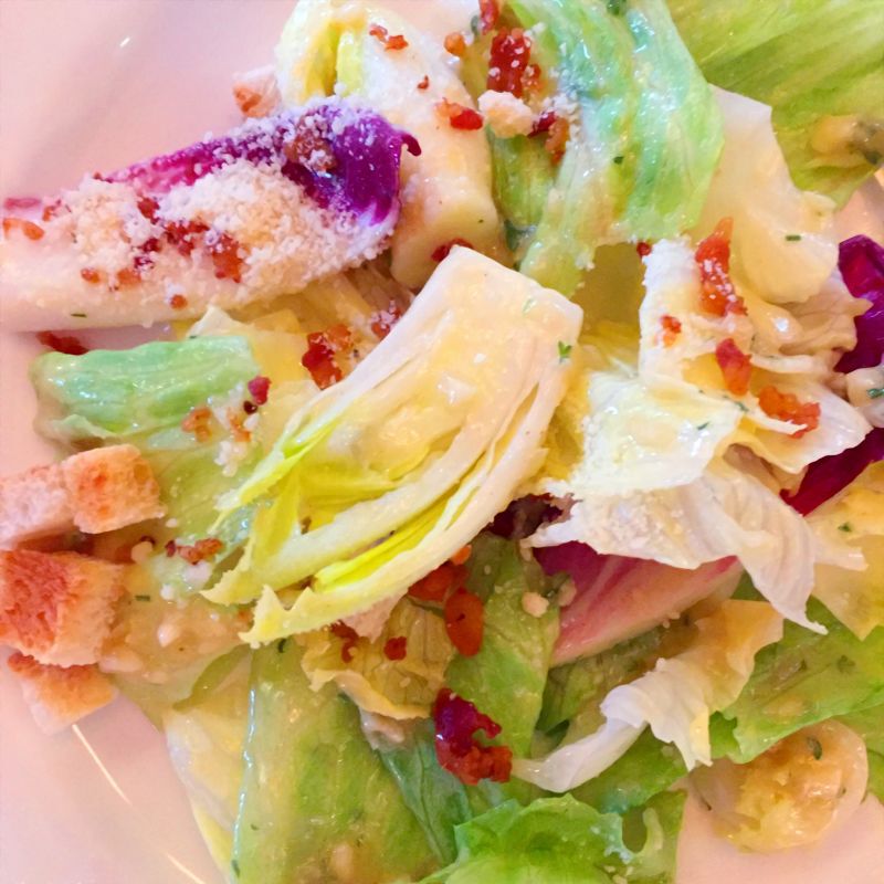 สลัดหัวใจขม 