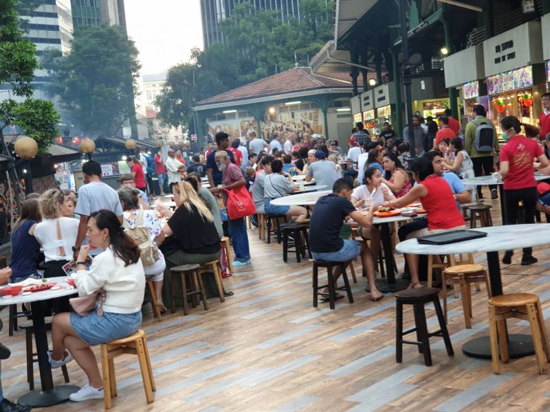 Street Foods: วิถีชีวิต หรือ ไร้ระเบียบ