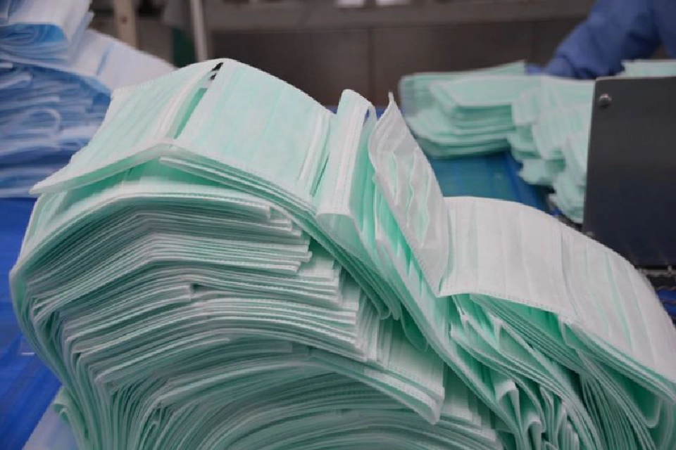 สารี  จี้พาณิชย์กำหนดค่ารักษาโรค "โคโรนา" ให้ชัด