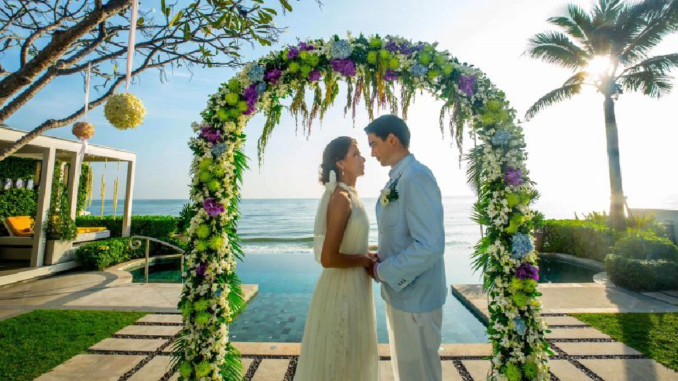 อินเตอร์คอนฯหัวหิน เนรมิตจุดขายวิวาห์ริมทะเล