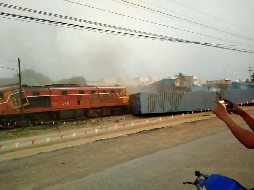 เร่งสอบ เหตุ "รถไฟชนกัน" ที่ราชบุรี