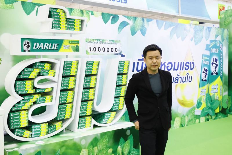"ดาร์ลี่"เขย่าโครงสร้าง ทวงแชมป์     