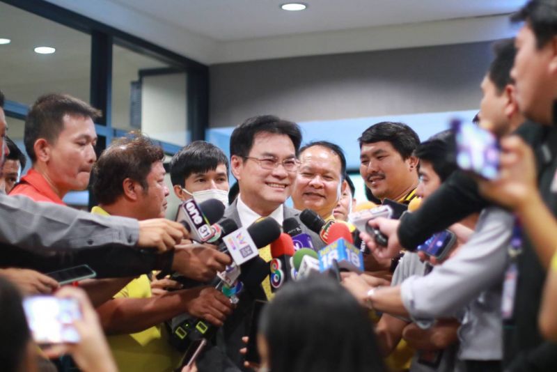 จุรินทร์ ระดมทีม เช็คกำลังผลิตโรงงานหน้ากากอนามัย