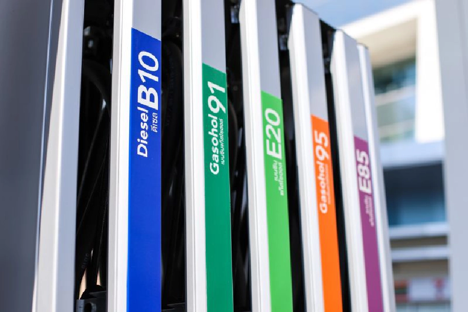 จัดคาราวานค่ายรถปลุกเชื่อมั่นใช้"อัลตร้าฟอร์ซ ดีเซลบี10"