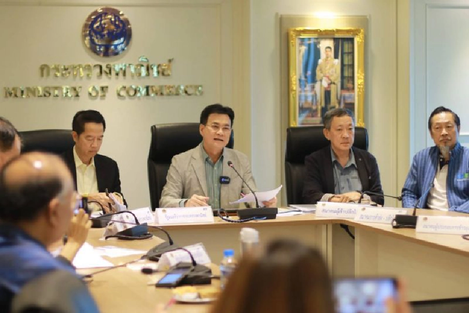 "จุรินทร์" ถกเอกชน 43 รายรับมือโคโรนา