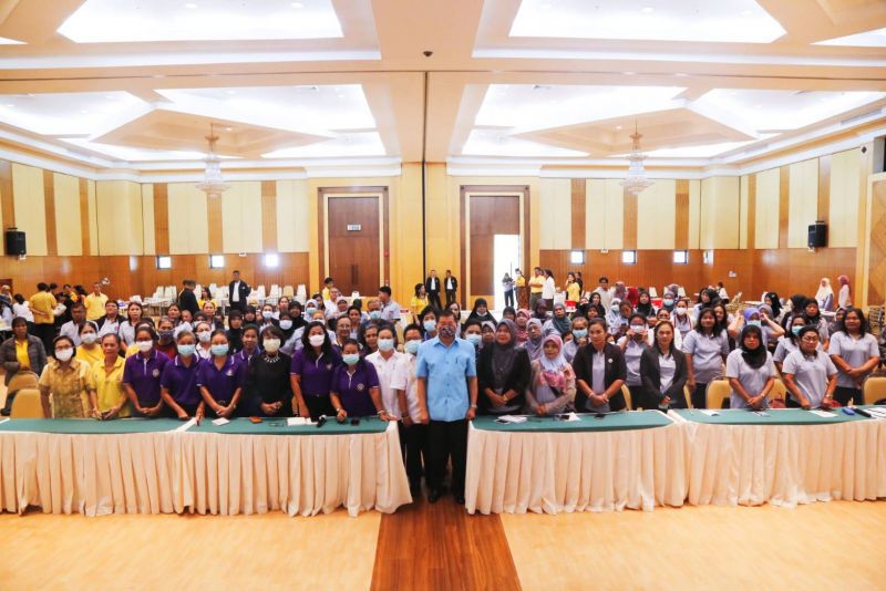 “นิพนธ์”​เพิ่มศักยภาพท้องถิ่น ให้ความรู้ทำหน้ากากอนามัย จ.สงขลา
