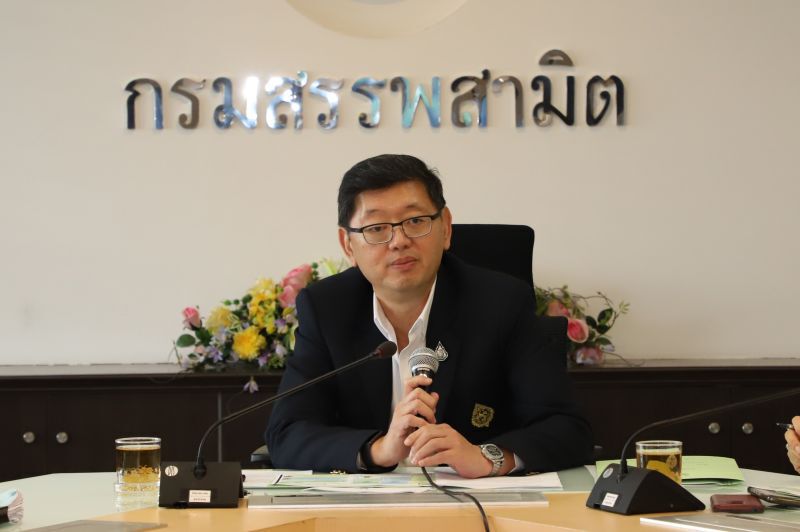 สรรพสามิต เตรียมแจกแอลกอฮอล์ล้างมือ 3 แสนลิตร 
