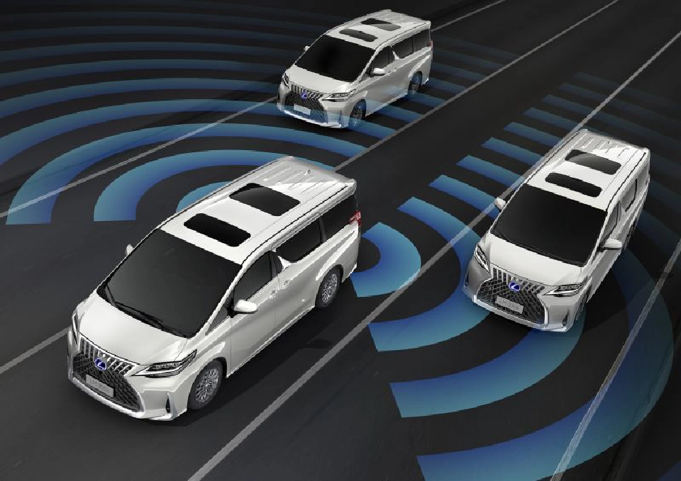 หรูกว่าอัลฟาร์ด “เลกซัส LM” ค่าตัว 5.5 ล้าน