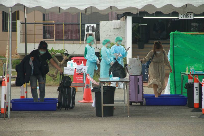 ศูนย์สัตหีบ ปล่อย 240 ผีน้อย กลับภูมิลำเนา