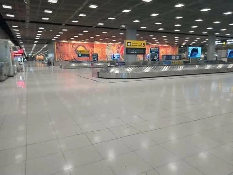 ไม่เคยนึกว่าจะเห็นภาพแบบนี้ครับ