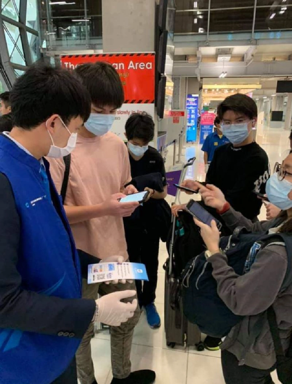 สนามบินสุวรรณภูมิ แนะ 4 ปท.เสี่ยง โหลดแอพก่อนเข้าตม.