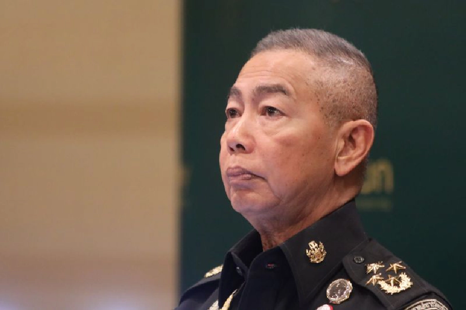 พล.อ.อภิรัชต์ คงสมพงษ์