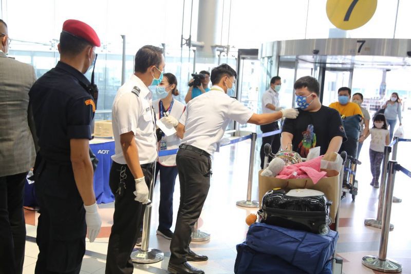 สนามบินสุวรรณภูมิเข้ม